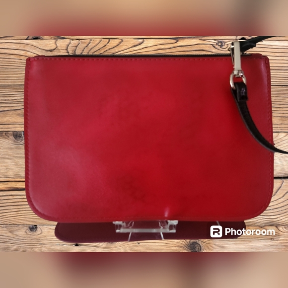 🎉HP🎉VICTORIA'S SECRET WRISTLET/MAKEUP BAG 8.25 X 5.75 NWOT🎉HP🎉 - Picture 2 of 4